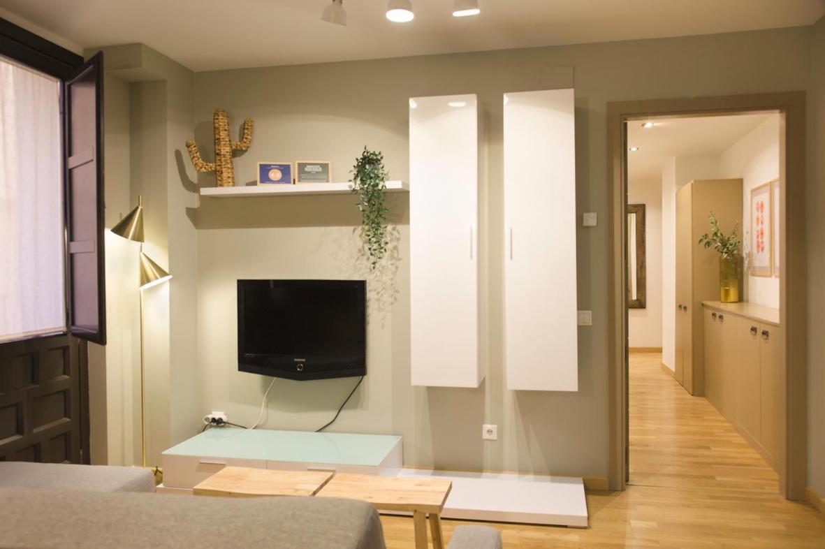 Apartamento Palacio Descalzos Tudela Ngoại thất bức ảnh