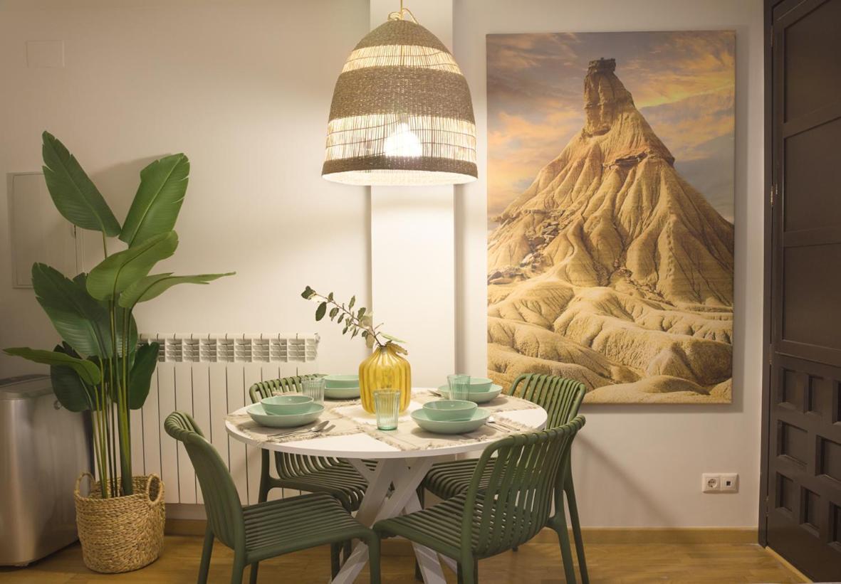 Apartamento Palacio Descalzos Tudela Ngoại thất bức ảnh