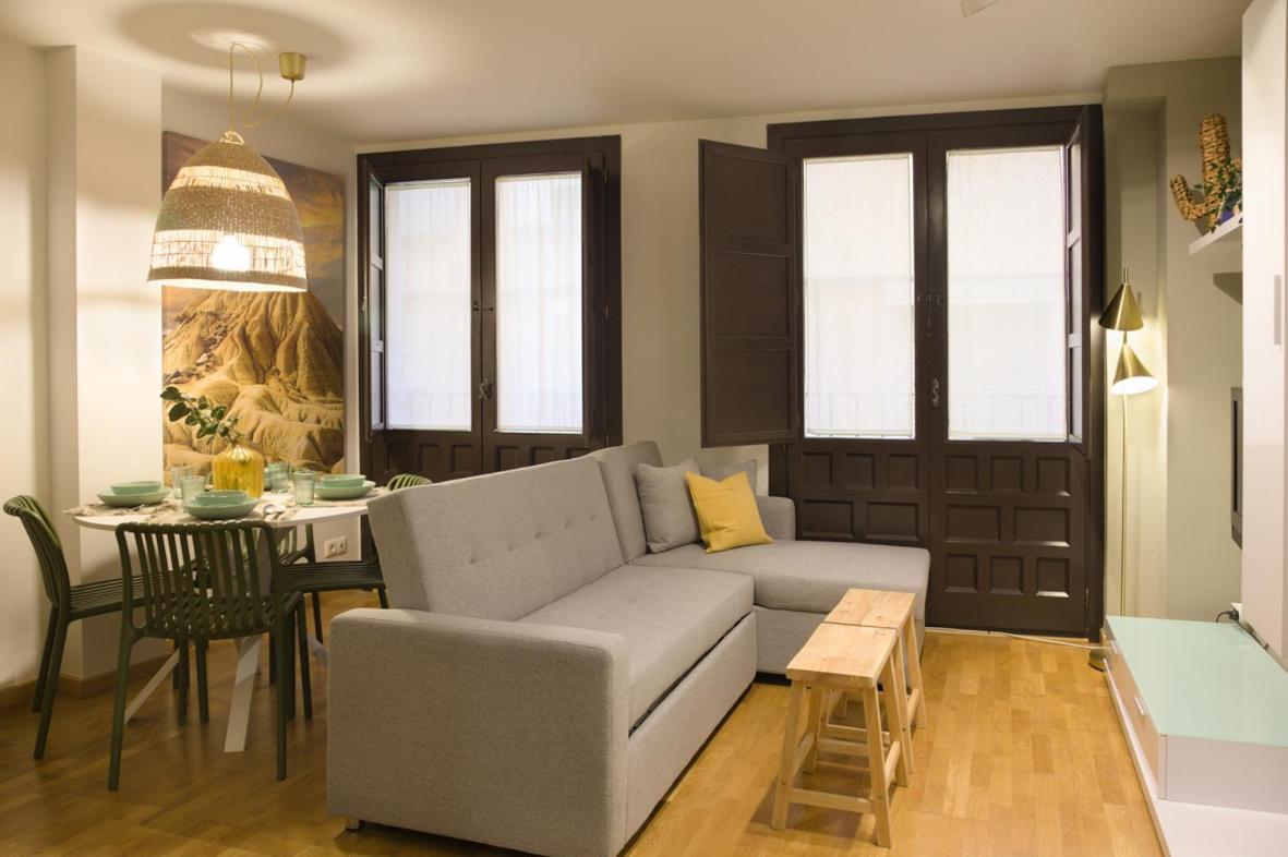 Apartamento Palacio Descalzos Tudela Ngoại thất bức ảnh