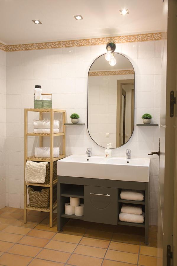Apartamento Palacio Descalzos Tudela Ngoại thất bức ảnh